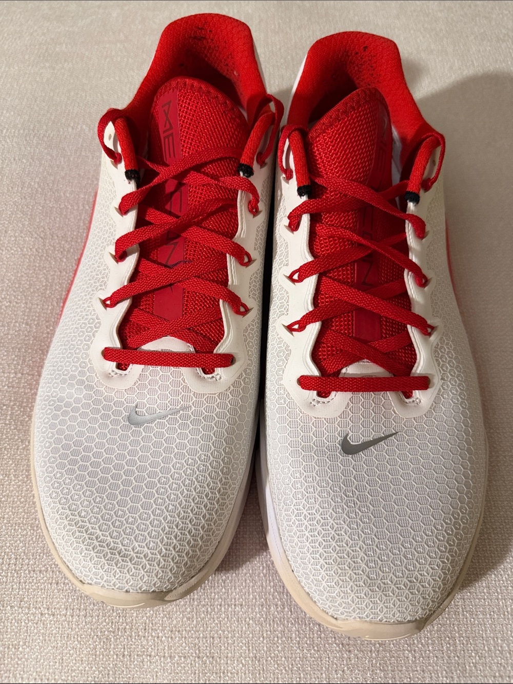 Nike White and Red Lightweight Training Sneakers